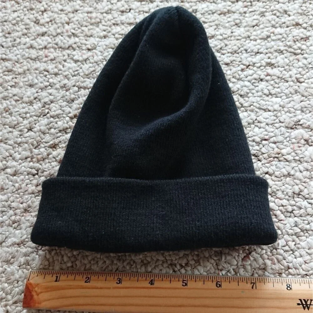 Pugs Unisex Knitted Beanie Winter Hat in Black / One Size